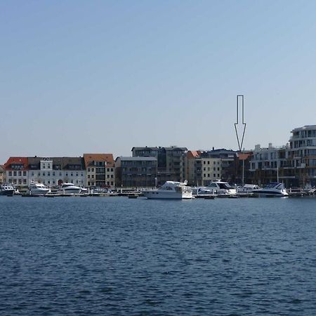 Ferienwohnung "Am Yachthafen" Objekt Id 12104-7 วาเริน ภายนอก รูปภาพ
