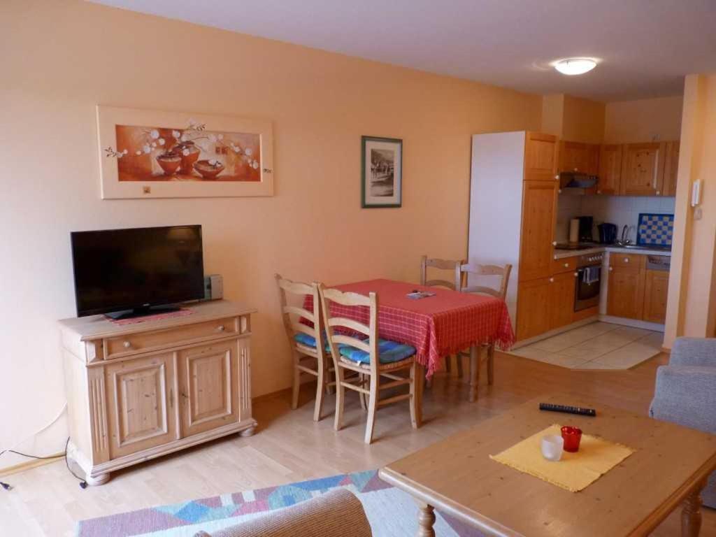 Ferienwohnung "Am Yachthafen" Objekt Id 12104-7 วาเริน ภายนอก รูปภาพ